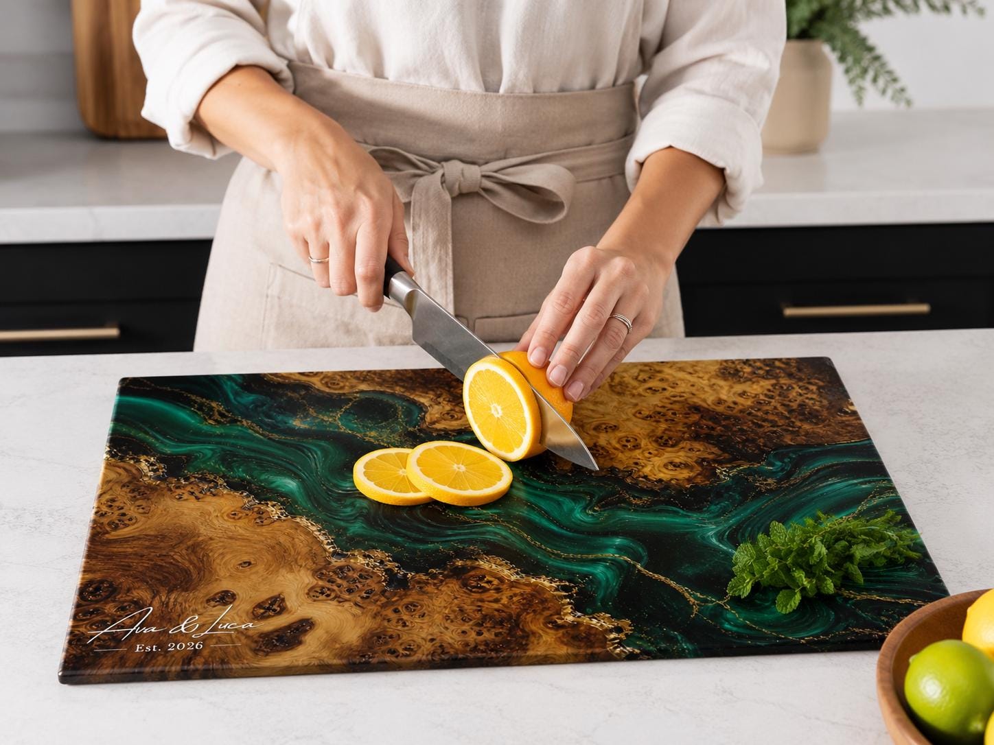 Personalized Green Chopping Board, Wood Grain Charcuterie Board, Wedding Gift Idea